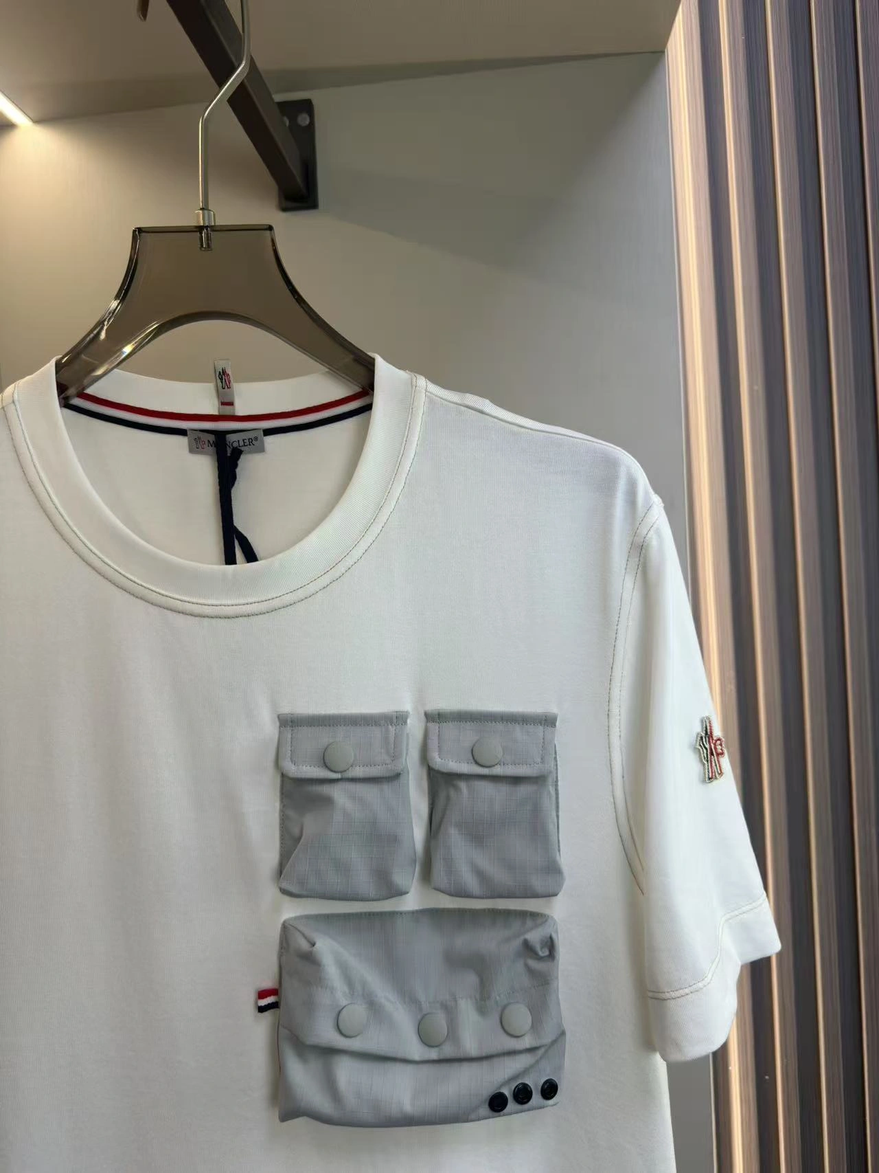 wg.luxury-- 7o9385r 2025ss T 2colour item:E-F409E1511-2
